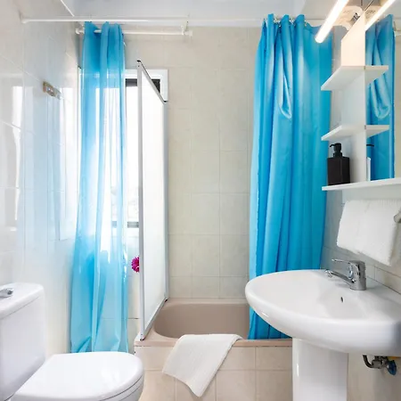 Live By El Retiro Apartman *