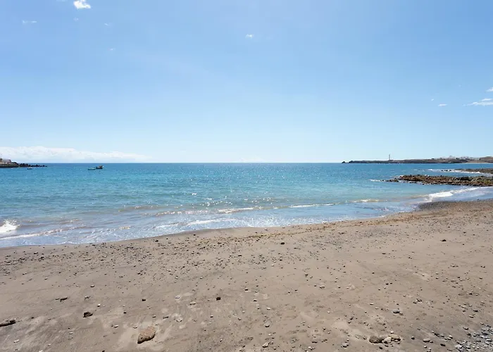 Live By El Retiro Daire *